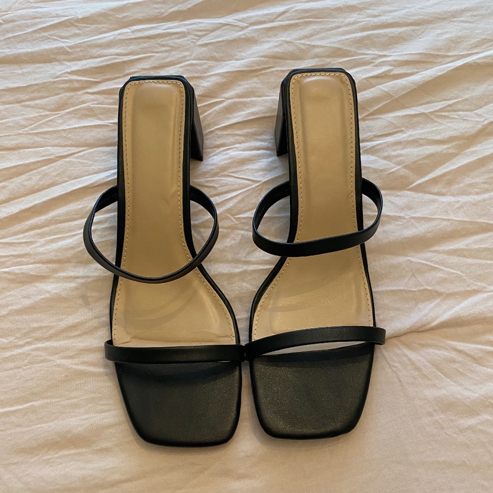 Slip-on Heels